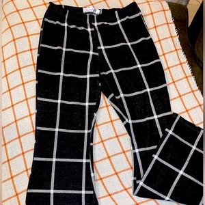 Flared plaid leggings
